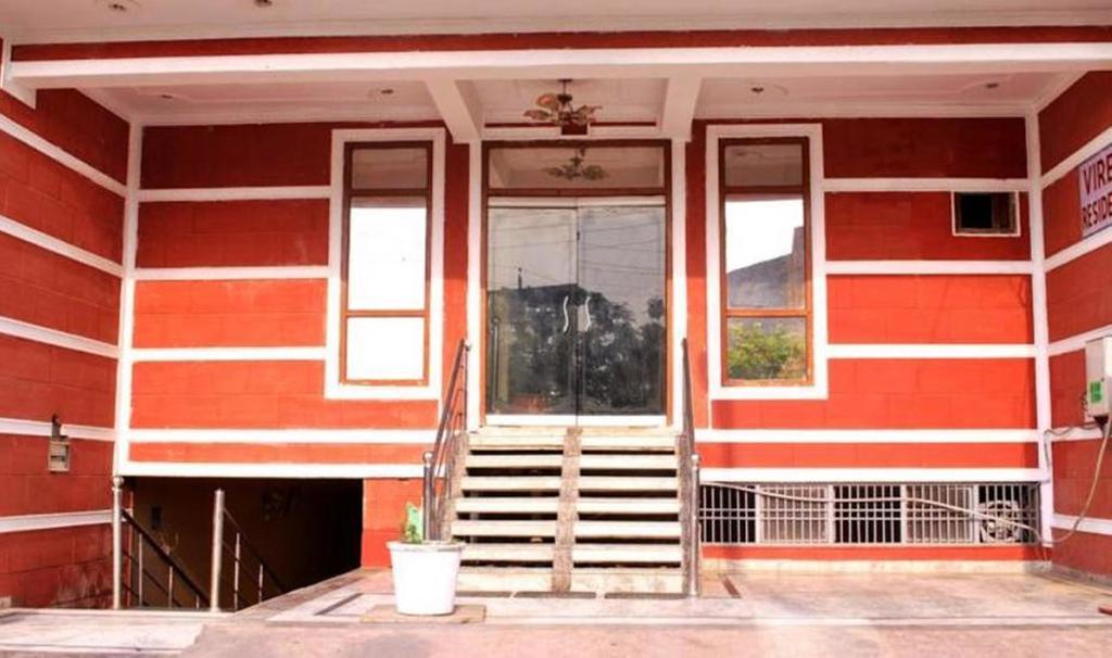 Hotel Viren Residency Agra Екстериор снимка