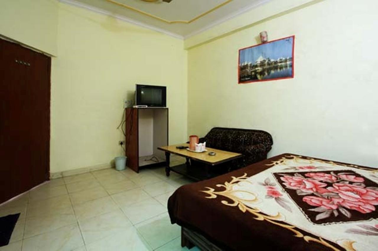 Hotel Viren Residency Agra Стая снимка